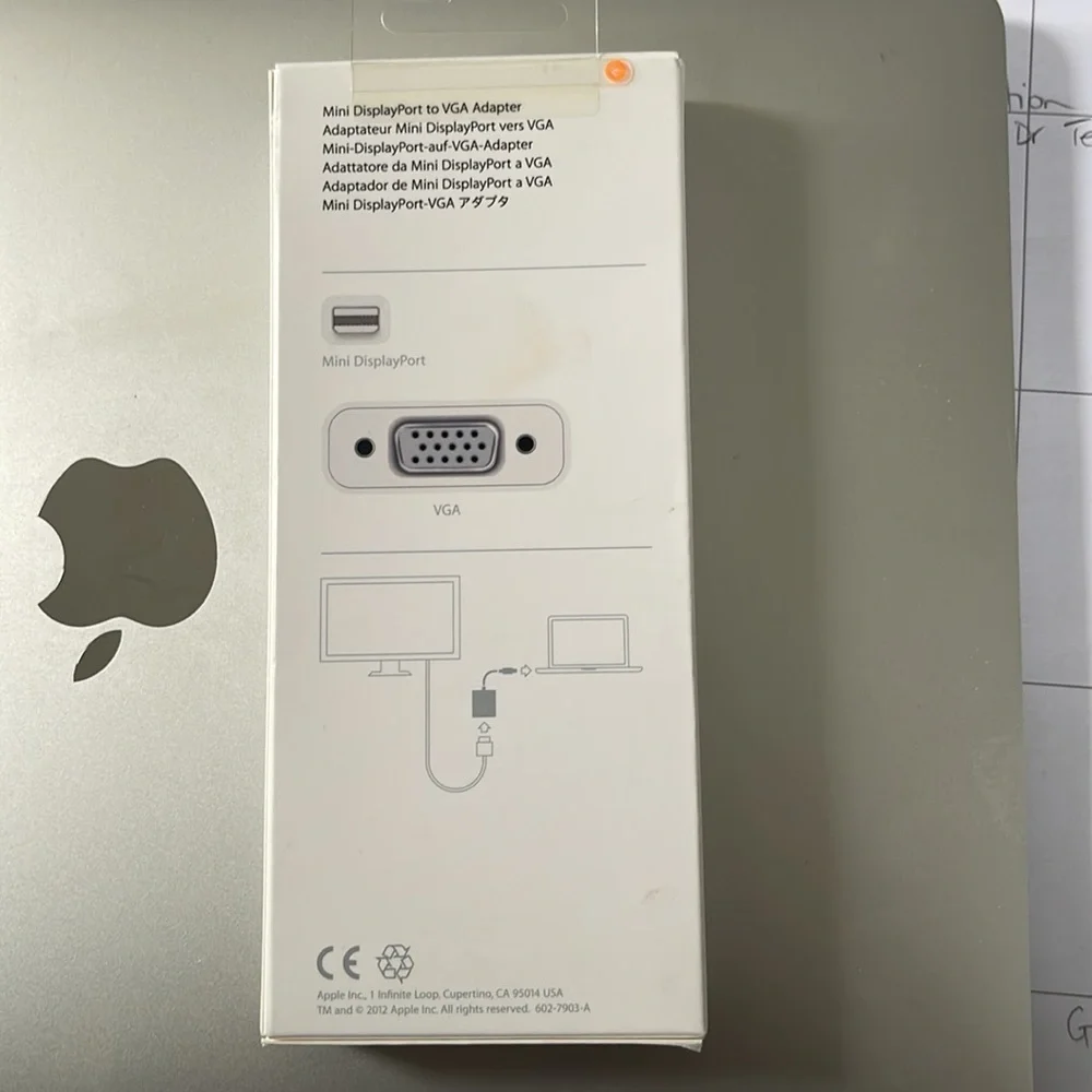 Apple Mini Display Port to VGA adapter - NEW IN box